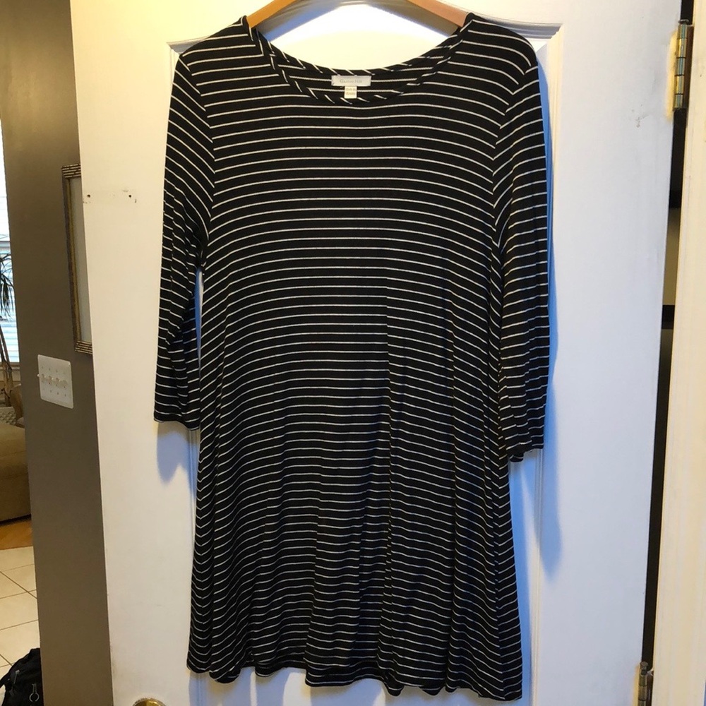 Garnet Hill black with white stripe tunic, large